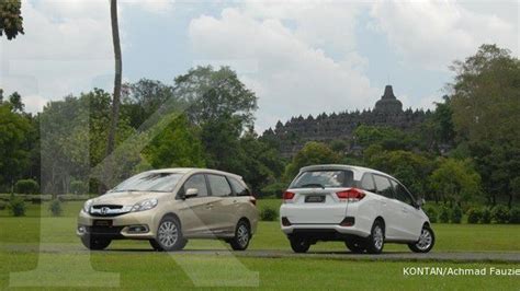 Harga Mobil Bekas Honda Mobilio Jadi Pilihan Mpv Murah Per Desember 2021