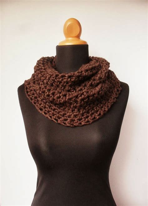 Free Crochet Pattern For A Chunky Cowl The Art Of Zen Crochet