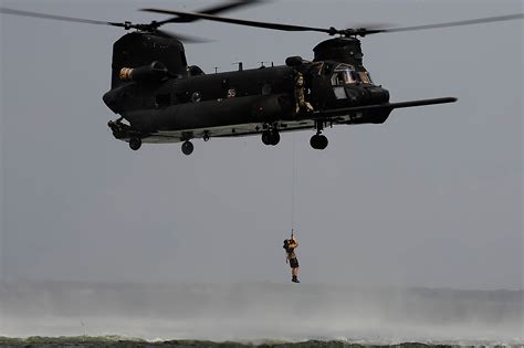 Photo Chinook Special Forces