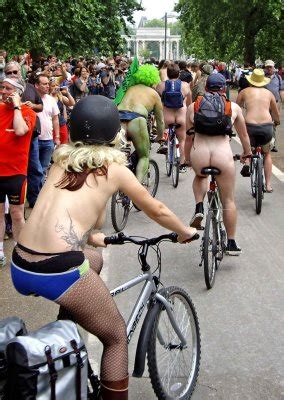 Wnbr Naked Protest Photo Brianmicky Photos At Pbase