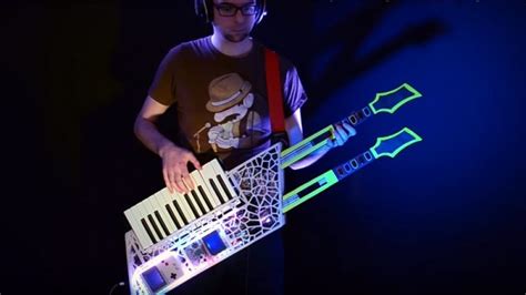 Keytar | Hackaday