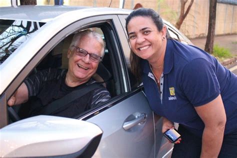 V Drive Thru De Lanche De Pernil Vendeu Mais De Mil Lanches E