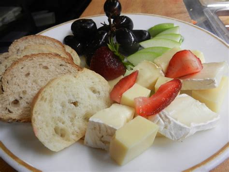 Fruit And Cheese Plate Cheese Plate Food Nyc Restaurants