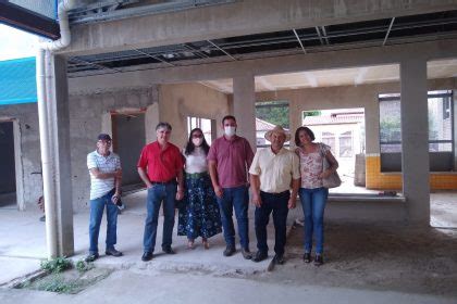 Prefeito E Vice Visitam Obras De Constru O De Creche Transpar Ncia