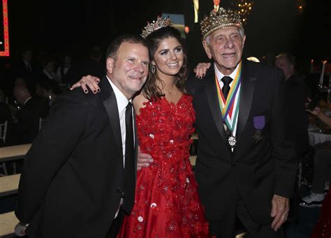 Tilman Fertitta family, Knights of Momus cancel 2021 Mardi Gras festivities