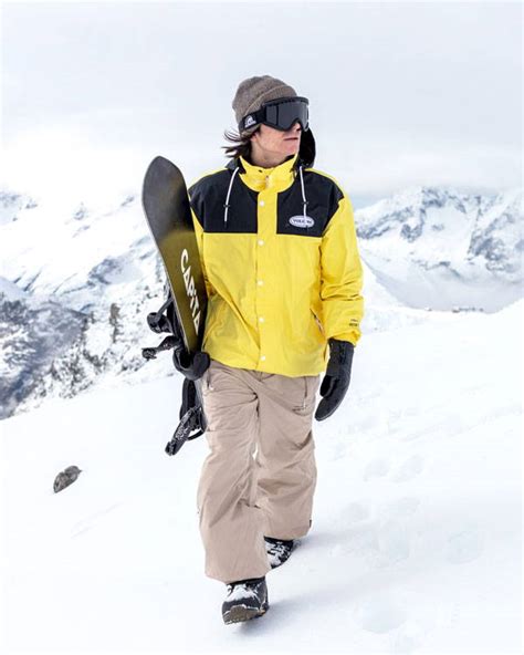 The Best Volcom 20222023 Snowboarding Gear And Outerwear Auski Australia