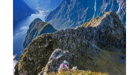 Mitre Peak South Island New Zealand Mountain Images And Information