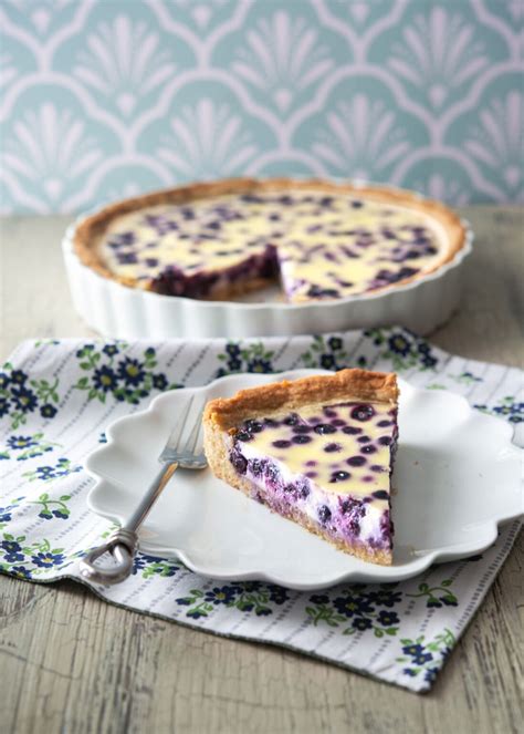 Creamy Finnish Blueberry Pie (Mustikkapiirakka)