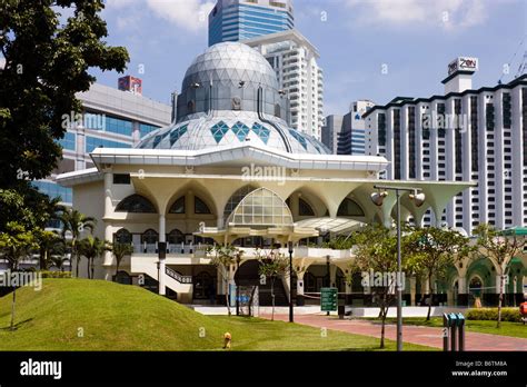 Asy Syakirin Mosque In Kuala Lumpur Stock Photo Alamy