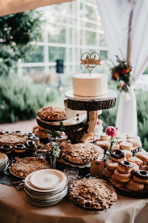 9 Wedding Dessert Table Ideas To Sweeten Your Reception Decor Junebug