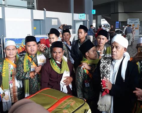 Positif Corona Jemaah Umrah Indonesia Ditolak Masuk Arab Saudi Cek