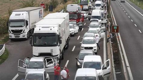 Lo Sciopero Dei Camionisti La Protesta Contro Il Green Pass