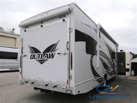 New Thor Outlaw T Motor Home Class C Toy Hauler At Chesaco Rv