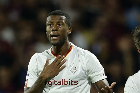 Grave Infortunio Per Wijnaldum Frattura Della Tibia La Roma Lo Perde