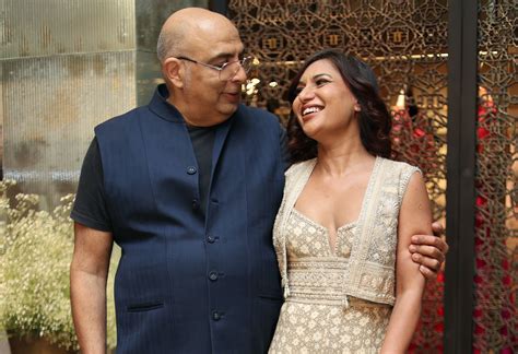 Tarun Tahiliani Launches His Flagship Mumbai Boutique And Its Just As