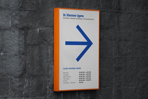 Free Direction Sign Mockup Psd Designbolts