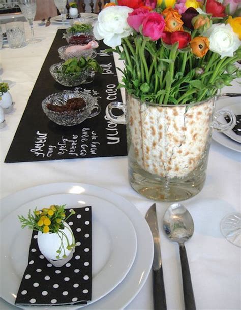 25 best Passover table Decorations images on Pinterest | Passover ...