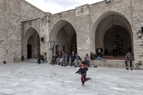 المسجد العمري في غزة شاهد على الفتح الإسلامي لفلسطين ثقافة الجزيرة نت