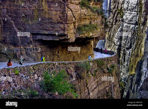 Guoliang Tunnel China Hi Res Stock Photography And Images Alamy