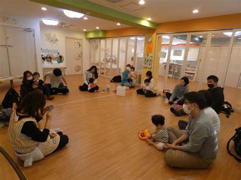 012歳のためのお話し会4回目 絵本と太陽の保育園てぃだまちキッズ