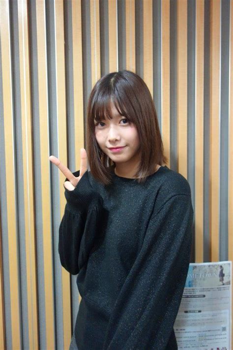 ボード「渡邉理佐 欅坂46」のピン 渡邉理佐 ヘアモデル キレイな女性