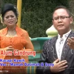 Alum Gandrung Song Lyrics And Music By Mamah Dasimah Sony Riza