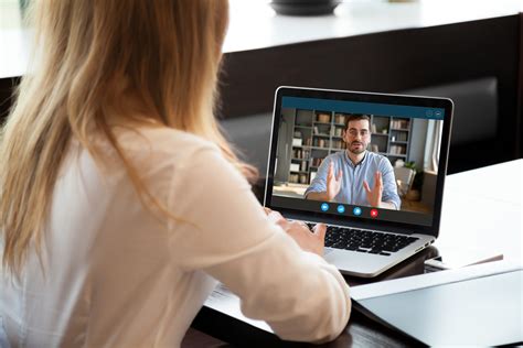 Tips To Effectively Coach Your Remote Team Leveleleven