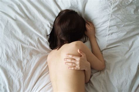 The Surprising Health Benefits Of Sleeping Naked Naked Body Positive