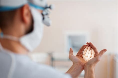 Premium Photo Doctor Neurosurgeon In A Medical Mask In Professional