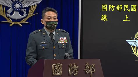 海空軍南北決戰海域操演 國防部：戰場即訓場 新唐人亞太電視台