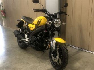 YAMAHA Yamaha Xsr 125 2022 125 Cm3 Moto Roadster 1 900 Km Jaune 33470