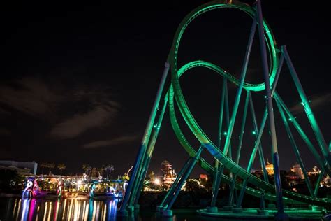 Hulk Roller Coaster Night