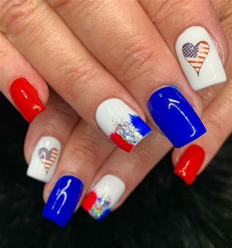 33 Stylish Patriotic Nail Designs To Celebrate Thuy San Plus