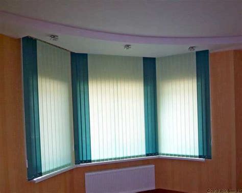 Фото жалюзи на балкон – какие лучше на лоджию и окно с балконной дверью