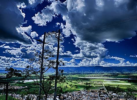 Postes E Nuvens Claro Em Aparecida Sp Carlos Ramalhete Flickr