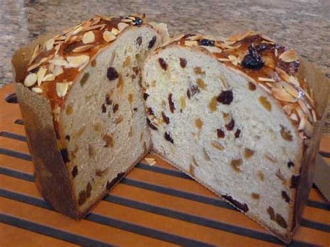 Yuletide Panettone Breadtopia