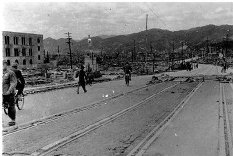 Độc đáo hình ảnh Hiroshima và Nagasaki sau 72 năm chịu thảm họa bom