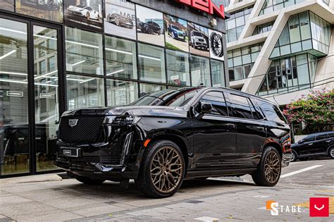 CADILLAC ESCALADE HYBRID FORGED SERIES HF6 3 Vossen Wheels