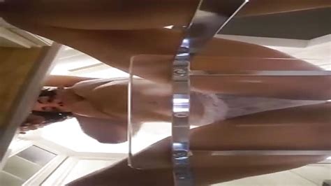 Nasty Horny Honduran Brunette PORNDROIDS