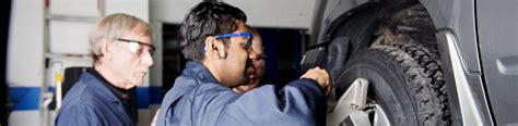 Automotive Mechanic Schools | Auto Training | Auto Schools Montreal QC