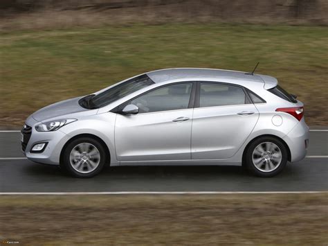 Hyundai I30 5 Door UK Spec GD 2012 Wallpapers 2048x1536