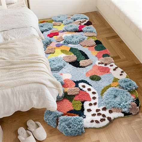 Modern Bedside Runner Rug - 2 Sizes - ApolloBox