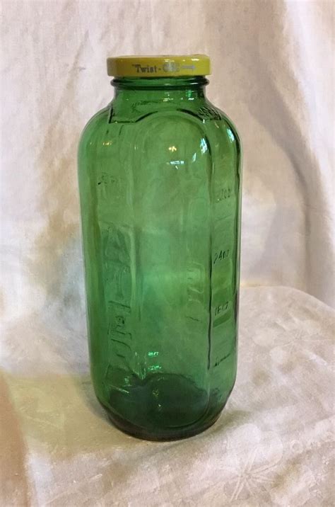 Old Vintage Green Glass Water Juice Bottle With Lid Refrigerator Jar Mid Century Ebay Jar