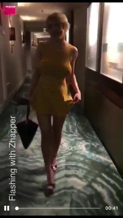 Naked In A Hotel Hallway Free Mobile Xxx Tube HD Porn B XHamster