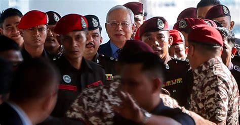 kronologi kes mdb dihadapi najib berita harian
