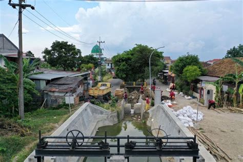 Komisi C Minta Proyek Saluran Air Di Surabaya Dipercepat Jelang Musim