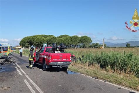 Incidente Stradale A Grosseto Uno Dei Due Militari Morti Era Di Matera