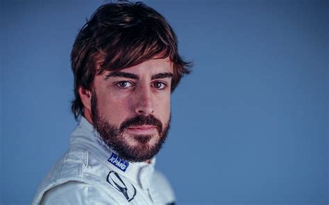 Retrato de fernando alonso piloto de carreras español fórmula 1 f1