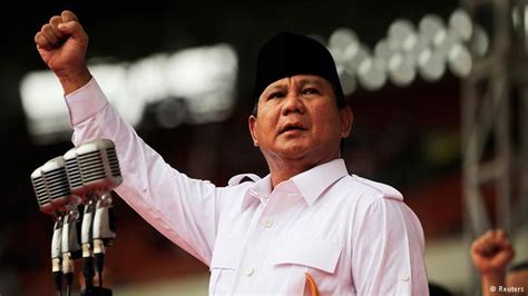 Kader Gerindra Salah Baca Pancasila Prabowo Subianto Enggak Ada