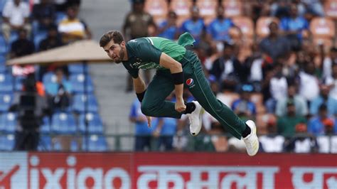 India Vs Pakistan Shaheen Shah Afridi Walks Off The Field After